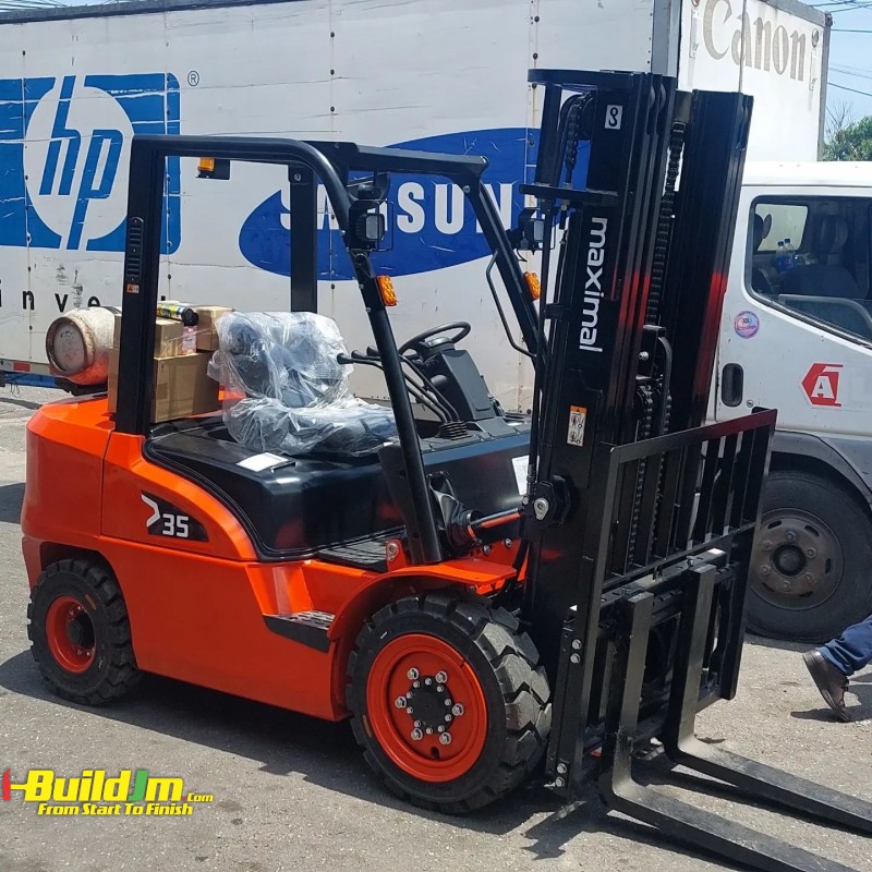  Fork Lift image0